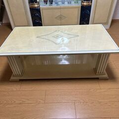 応接テーブルの画像