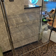 スチールラックの画像