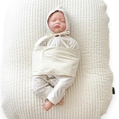 ジェイエンジェナ　赤ちゃん　クッション　の画像