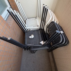 値下げしました！16脚まとめ売り　 IKEA ADDE チェアの画像