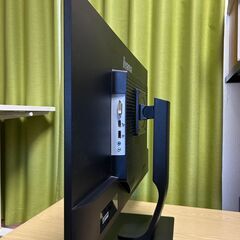 31.5型 ディスプレイ ProLite XB3270QS-B2の画像