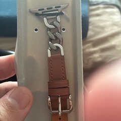 Applewatch44mm用皮チェーンベルトの画像