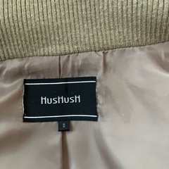 フード付きコートの画像