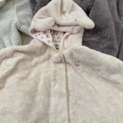 70〜90サイズ　ベビー　ポンチョ　もこもこ系の画像