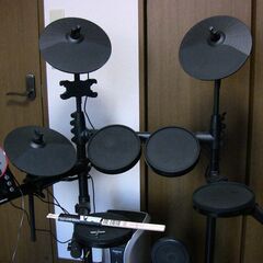 電子ドラム MEDELI メデリ DD610J + スピーカーRoland ローランドPM-03の画像