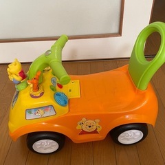 プーさんの車の画像