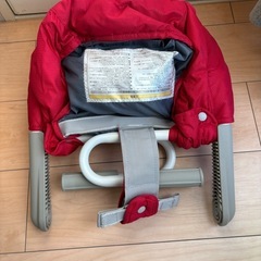 イングリッシーナ　ベビーチェア
の画像