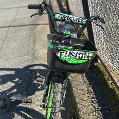 男の子向け16インチ自転車⭐︎子供用の画像