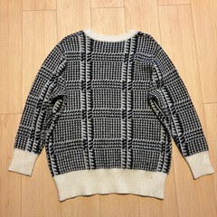 ③JEANASIS チェック柄セーターの画像