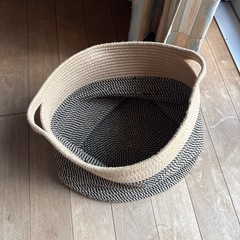 収納かごの画像