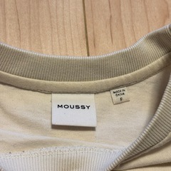 ⑤MOUSSY Tシャツ  フリーサイズの画像