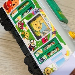 アンパンマン列車の画像