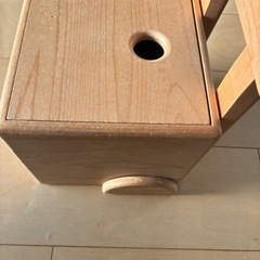 椅子 積み木の画像