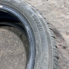 【冬タイヤ1本 +3本無料訳アリ】YOKOHAMA iCE GUARD iG60 165/55R15 残溝7〜7.5割 2021年22週目製 スタッドレス 冬タイヤ 1本 中古 ピンチカット有で良ければもう3本無料の画像