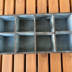 ガーデニング雑貨　植木入れの画像