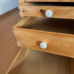 3段チェストの画像