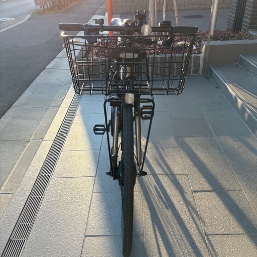 電動自転車 ブリヂストン アシスタ 27インチバッテリー2つです。(8200と8400)