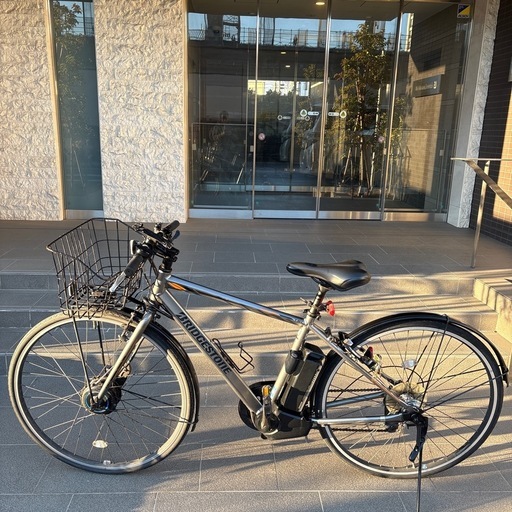 電動自転車 ブリヂストン アシスタ 27インチバッテリー2つです。(8200と8400)