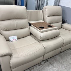 《リユースマン倉敷》ニトリ 電動リクライニングソファ レザーホワイトの画像