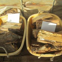 広葉樹乾燥薪、５かご2000円（重さ１１０ｋｇ）長さ３５ｃｍ前後、太さ不揃い、薪ストーブの画像