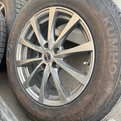 バリ溝　スタッドレスタイヤ225/65/17 suv車　2024年製の画像