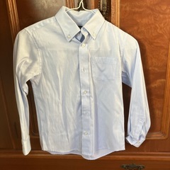 130センチ男児スーツ上下とワイシャツの画像