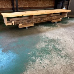 天然ヒノキ天板の手作りベンチの画像