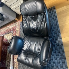 回転椅子の画像