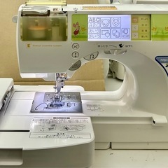 中古 ブラザー 刺繍ミシン innovis イノヴィス P100a 刺繍機付きの画像