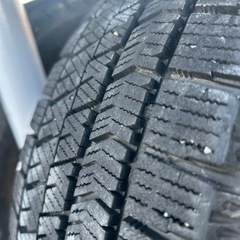 165.55.15スタッドレスタイヤ2本の画像