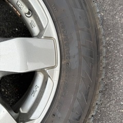 ハイエース　ブリヂストンVL1 スタッドレス　ホイール付き 195/80R15の画像