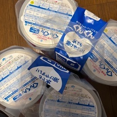 【取引中】
フォローアップミルク　ぐんぐん4缶セットの画像