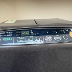 ファンヒーター、ポリタンクセットの画像