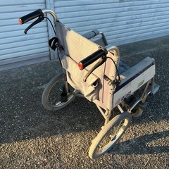 車椅子アルミ座面ワイド40センチブレーキ付きの画像