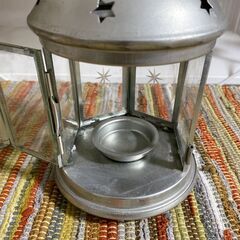 M718　IKEA キャンドルランタン シルバーの画像