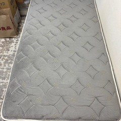 シングルベッド＋マットレス
の画像