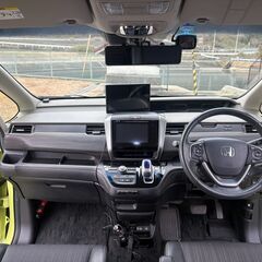 乗って帰れます　ホンダ　フリード+ハイブリッドEX 2WD 最上級車  　　平成29年式の画像