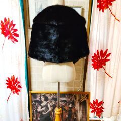 Ξ艶々と美しい漆黒のファーストール、いかがでしょうか？の画像