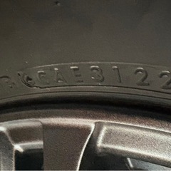 バリ溝 215/65R16 ブリヂストンVRX2 スタッドレスタイヤホイールセット 2022年製造 4本の画像