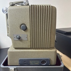 ELMO 映写機の画像