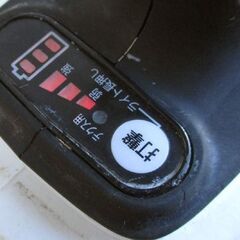 マキタ TD136D【軸ブレ】充電式インパクトドライバ 14.4V 3.0Ah付き 札幌市北区屯田の画像