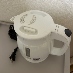 TIGER（タイガー）電気ケトル 0.8L（ホワイト）の画像