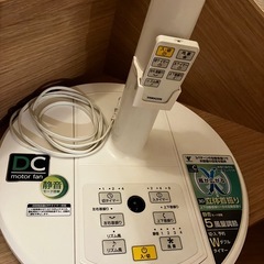 山善　DC扇風機　30cmリビング扇 YLRX-BKD30の画像