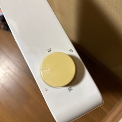 無料☆YAMAZEN カーボンヒーター 16年製の画像