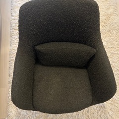 シンプル　ダイニングチェアの画像