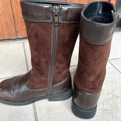 ⑥ ブーツの画像