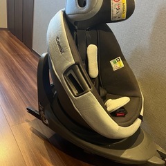 コンビ　チャイルドシート　THE S ISOFIXの画像