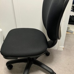 勉強用、オフィス用に、椅子の画像