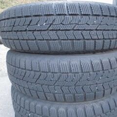 155-65-14 スタッドレスタイヤ　バリ山　2021年製の画像