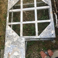 タンクの台の画像